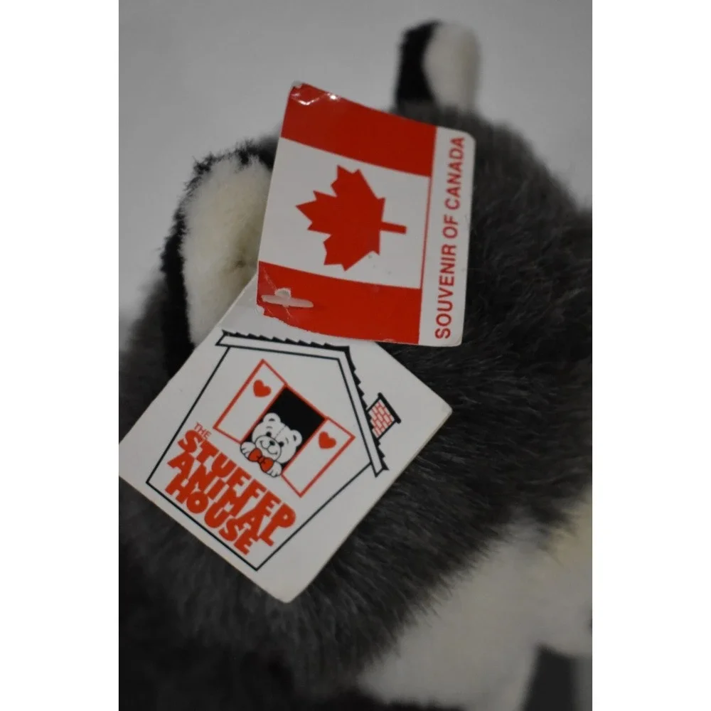 Husky Dog Canada Plush Stuffed Souvenir Tag‎ Sitting Animal House 10.5 Blue eyes